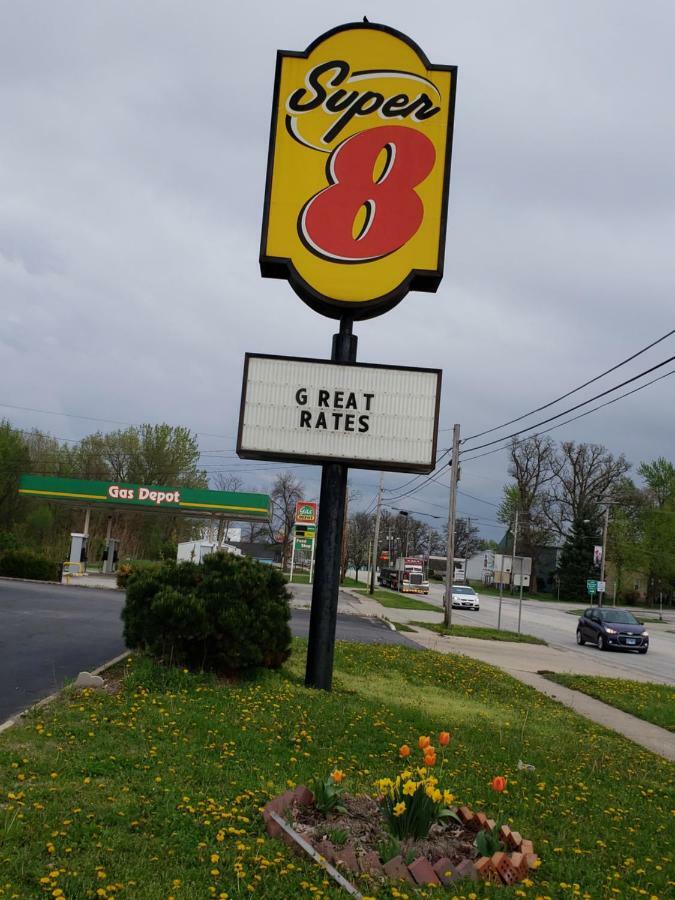 Hotel Super 8 By Wyndham Watseka Exterior foto